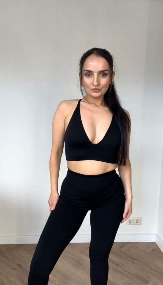 V-Neck Sports Bra - Black